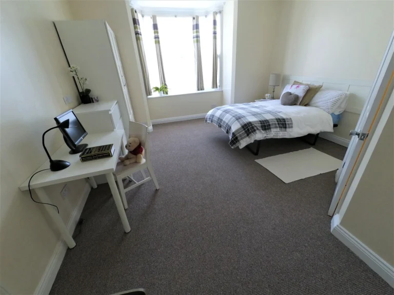 Room 1