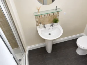 Room 23 en-suite bathroom - Double En-Suite, 2nd Floor